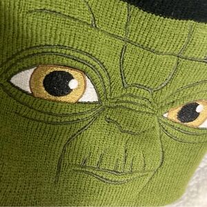 YODA Star Wars Toque  DISNEY brand
